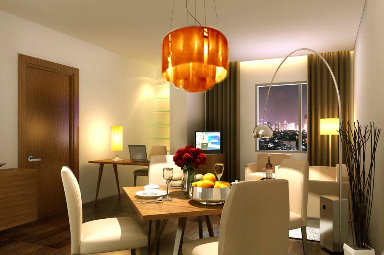 Swiss-Belinn Manyar Surabaya Exterior photo
